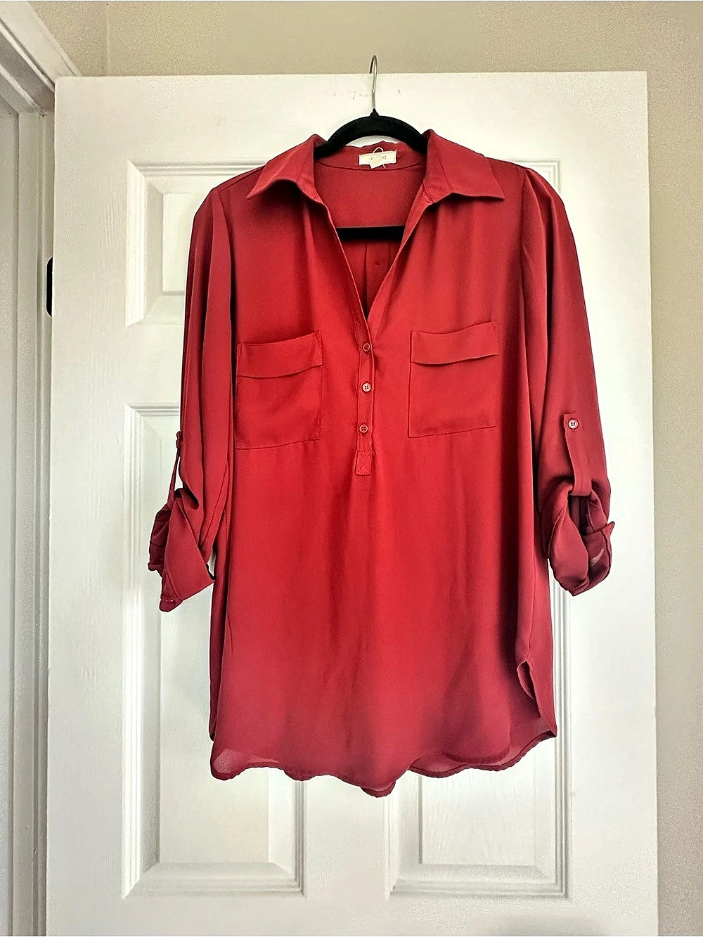 Burgundy Roll Tab Sleeve Utility Blouse Size S High Low Hem